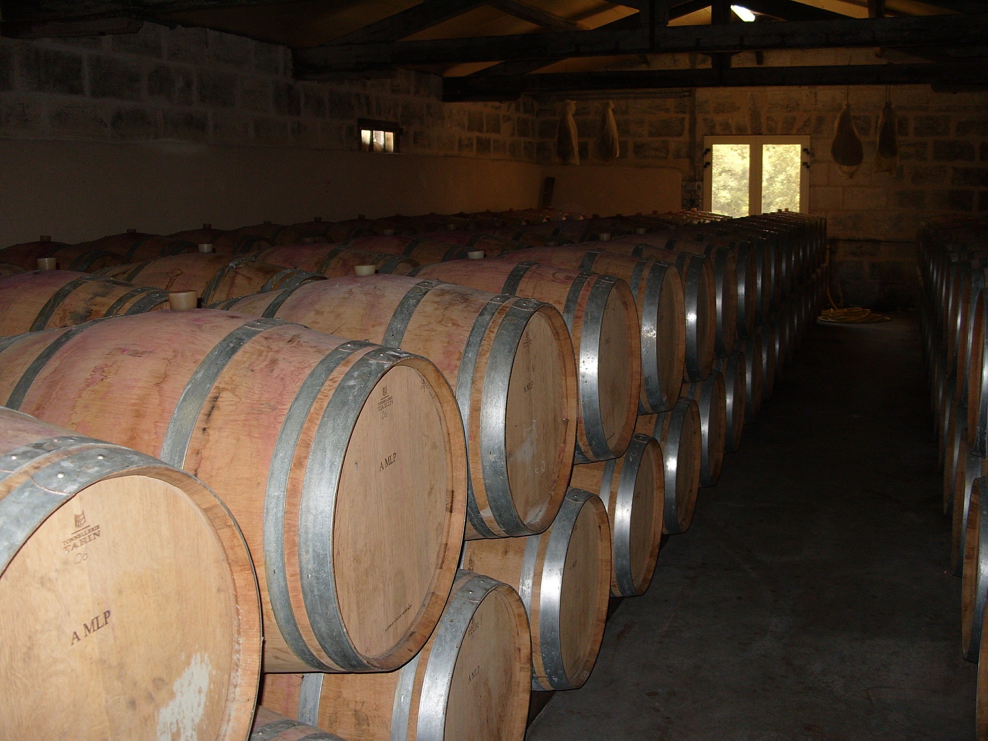 wine cellar accessories