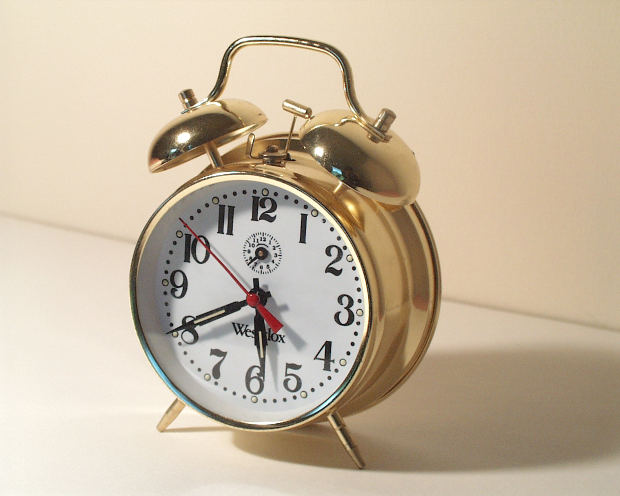 alarm clock humidity