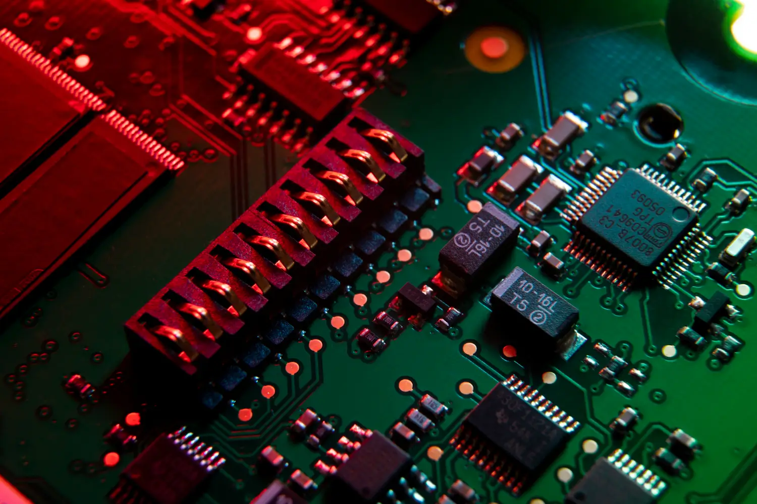 Insights Blog 2 Close-up of a printed circuit board with electronic components, illustrating environments where controlled humidity is required for reliable manufacturing.