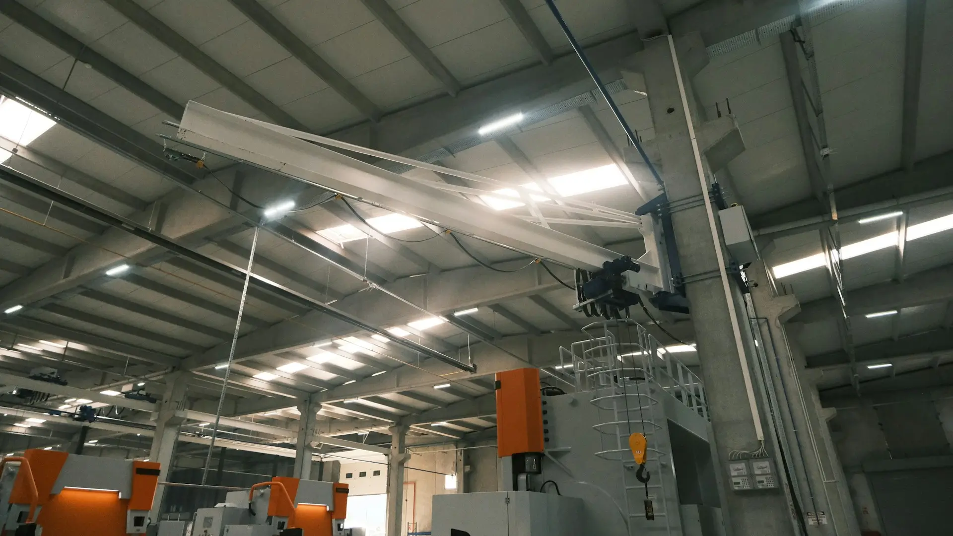 Insights Blog 6 Commercial dry fog humidification system installed in a large office or facility ceiling space.