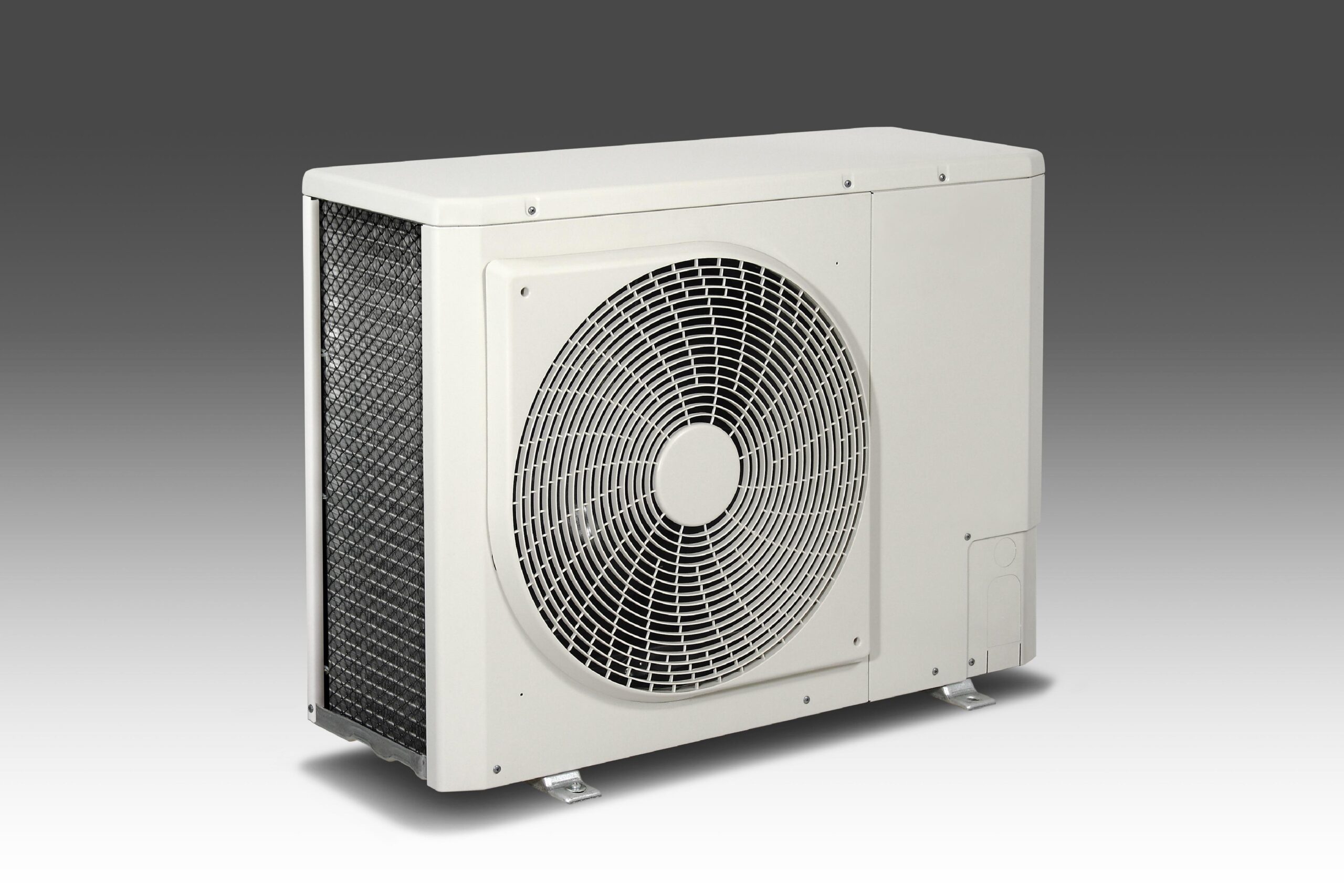 Insights Blog 5 Outdoor industrial cooling unit, representing the mechanical equipment used in evaporative and air conditioning systems for temperature control
